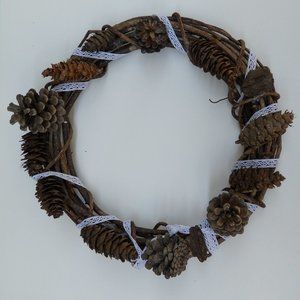 Pine cone wreath with white lace